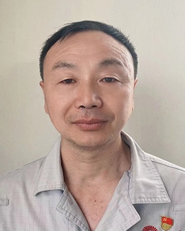 刘杰.jpg 刘杰.jpg