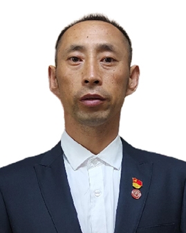 刘杰.jpg 刘杰.jpg